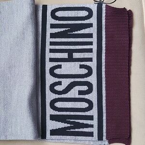 Cashmere New Moschino Scarf